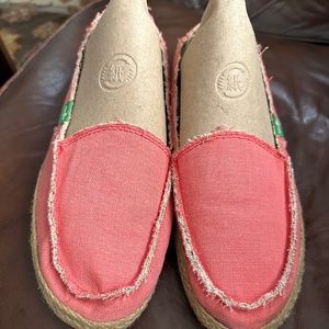 Ladies Sanuk Sidewalk Surfers Sz 9